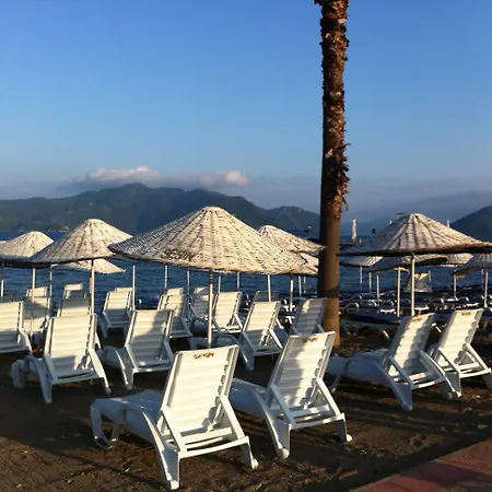 Sesin Otel 4*